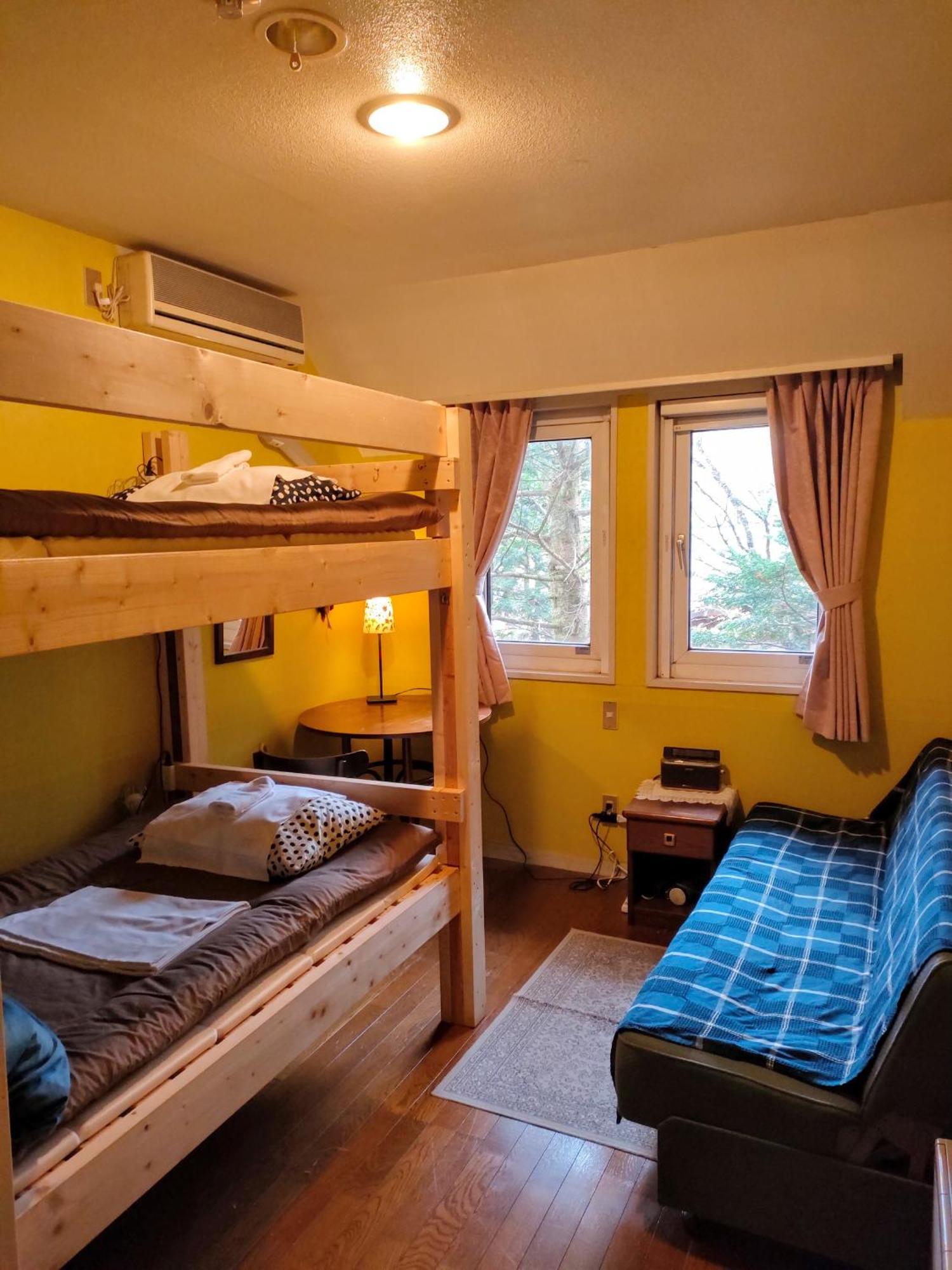Bellscabin Guesthouse Karuizawa Esterno foto